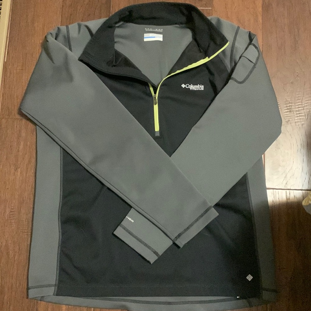 Columbia Titanium Omni-Wick Quarter Zip